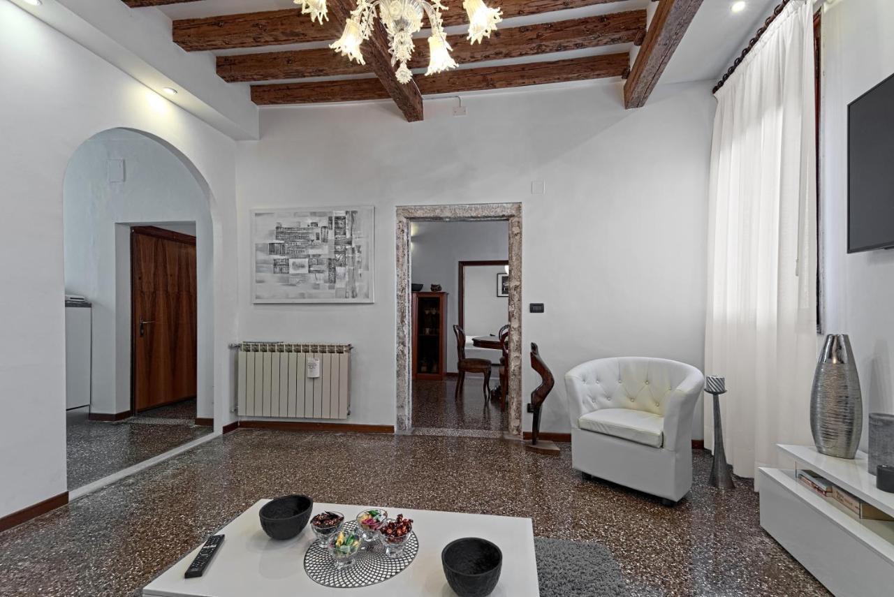 Appartamento Ca' Alessandro Venezia Esterno foto