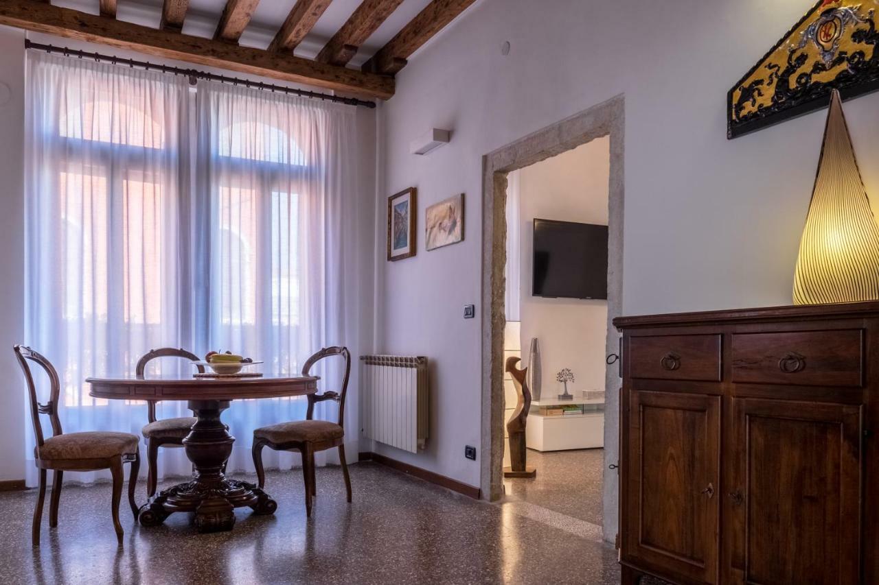 Appartamento Ca' Alessandro Venezia Esterno foto